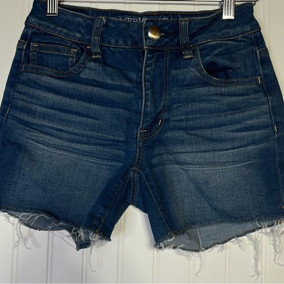 American Eagle size 0 Hi-Rise Shortie Jean Shorts Distressed - Picture 2 of 16
